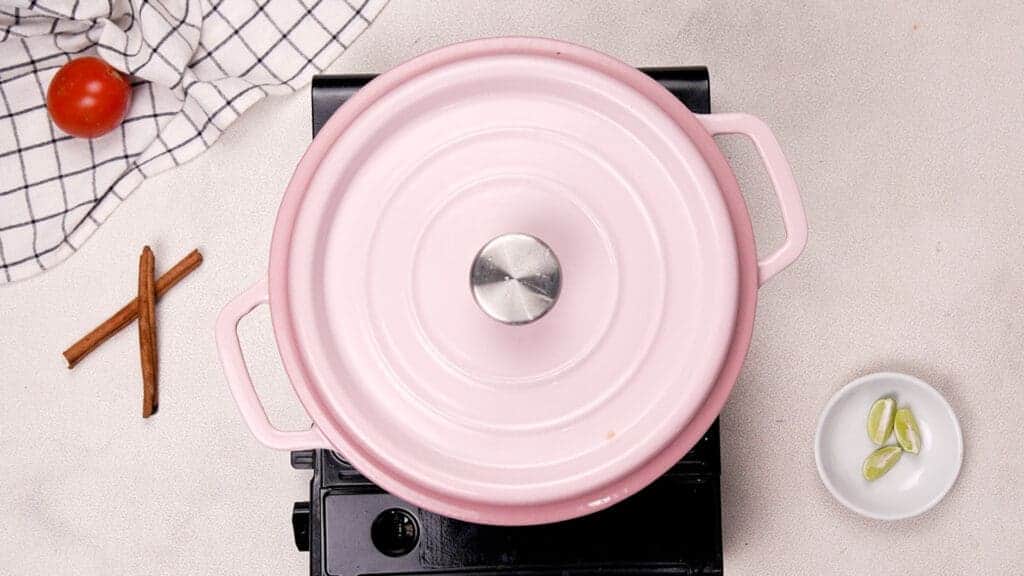 ducth oven