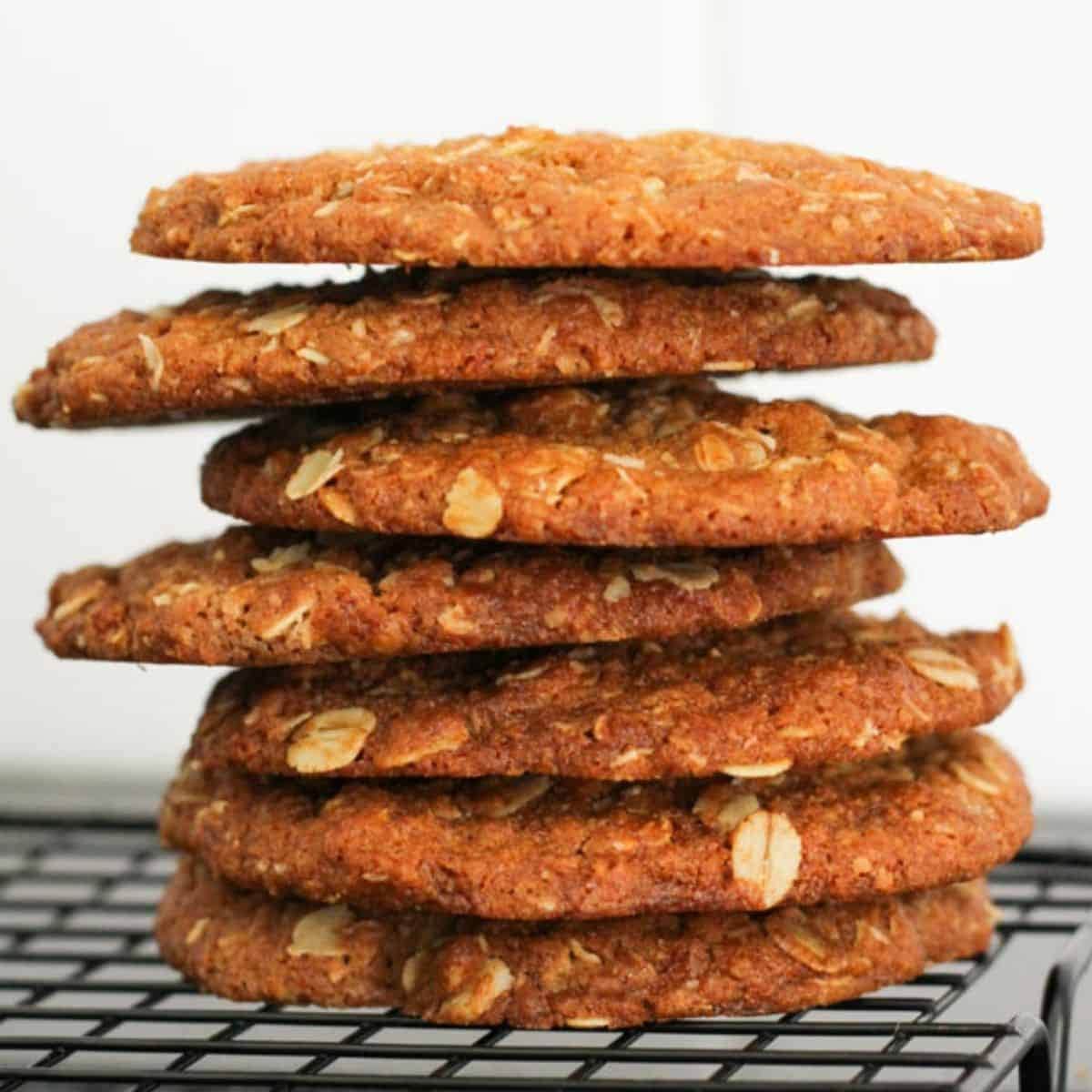 Crunchy Anzac Biscuits