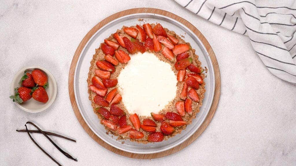  cheesecake with strawberry