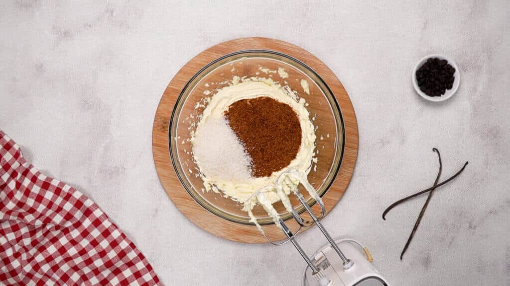 brown sugar and granulated sugar