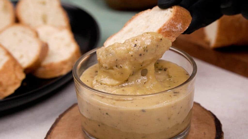 use my garlic parmesan sauce as a dipping sauce