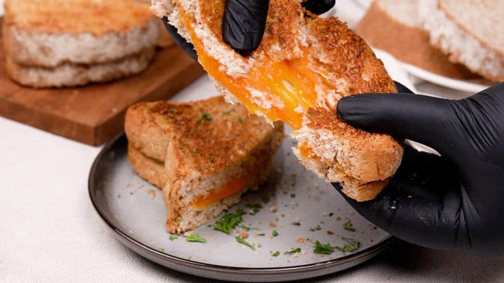 A perfect grilled cheese in air fryer