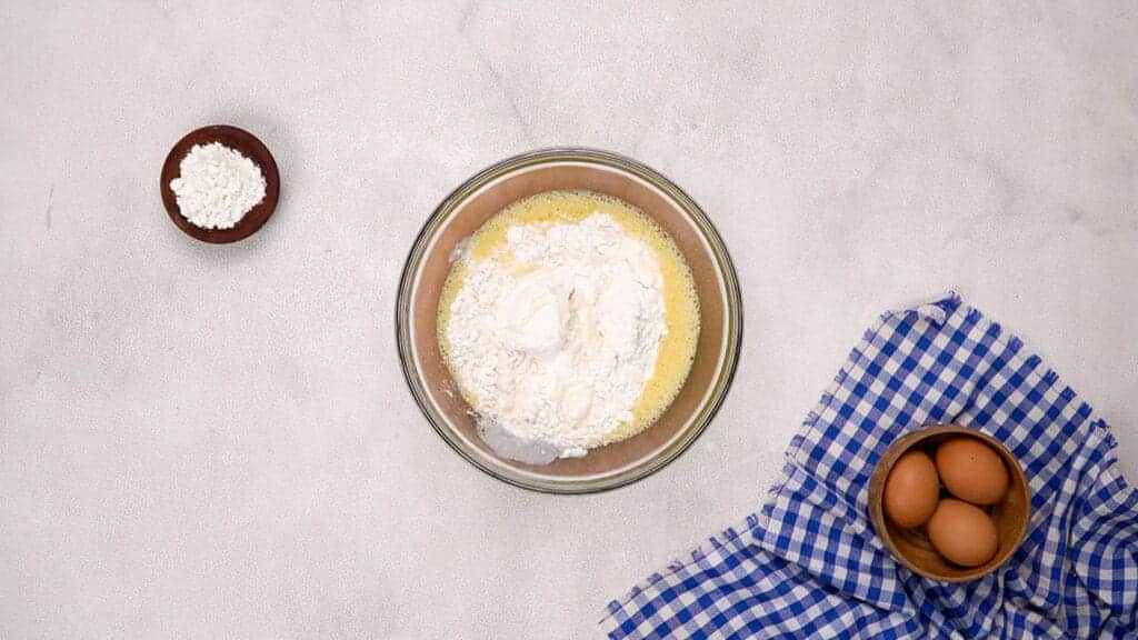 Add fluor to the bowl