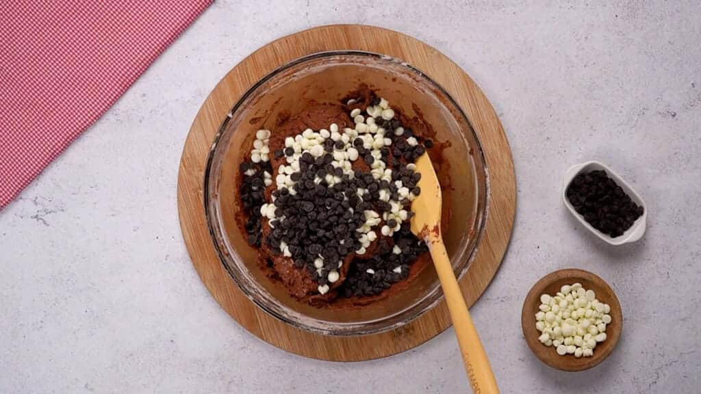 Red velvet cake cookies in the making