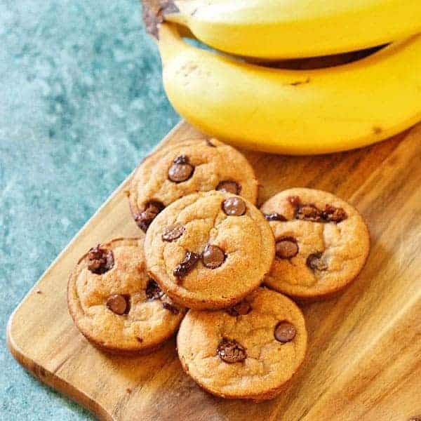healthy banana chocolate chip muffins