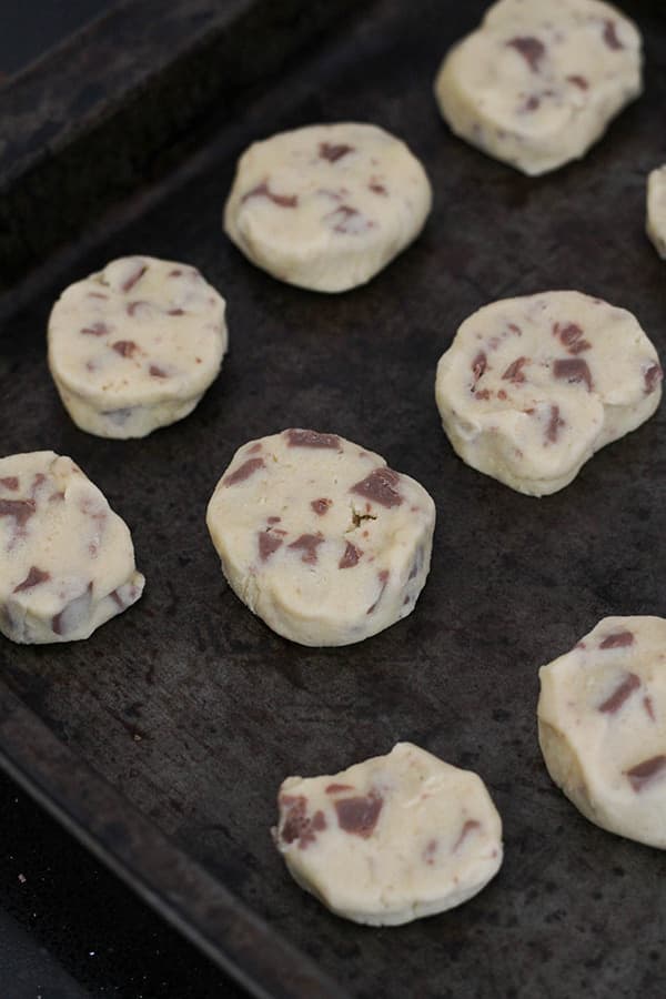 choc chip shortbread cookies on a baking dish.