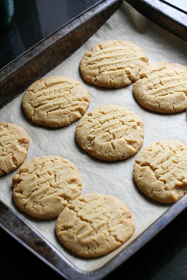 cookies on a baking tray.