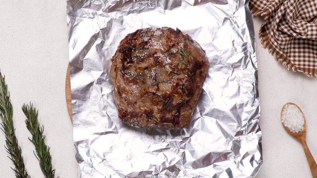 Roast Beef on kitchen foil