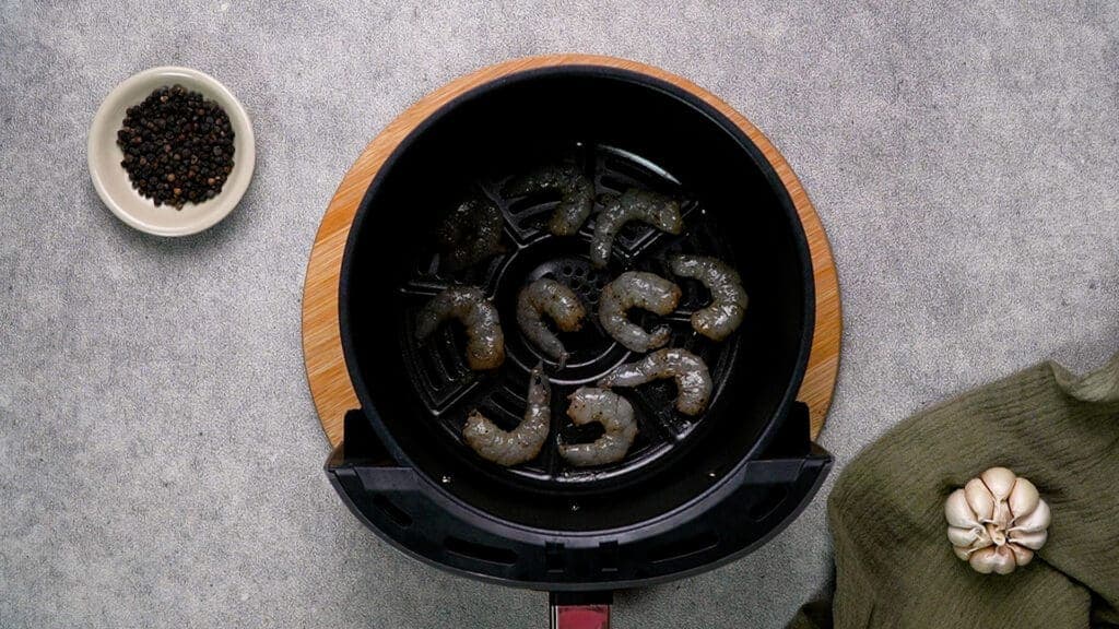 Shrimp in Air fryer basket