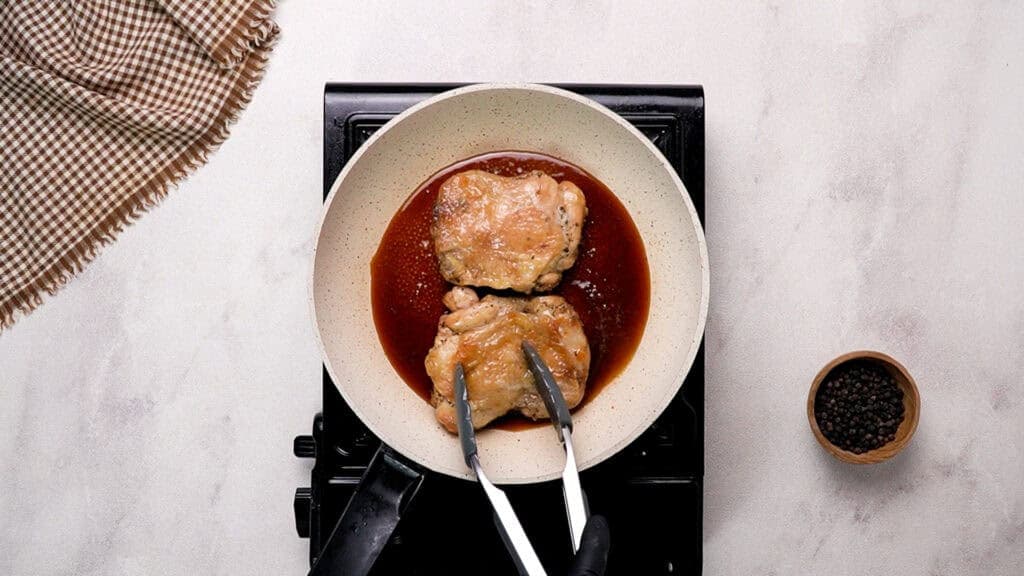 chicken teriyaki on pan