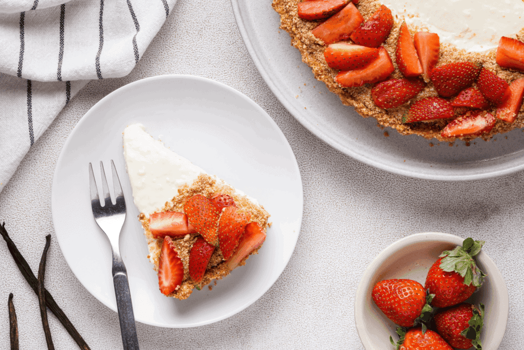  cheesecake with strawberry
