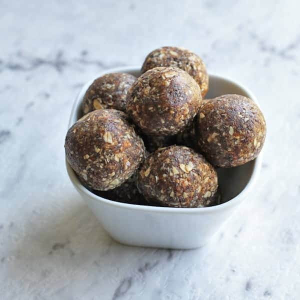 No Bake Oatmeal Raisin Energy Bites