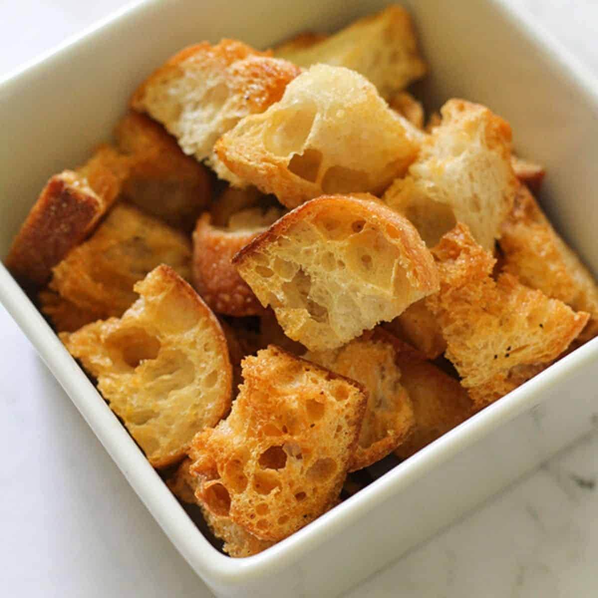 Air Fryer Croutons
