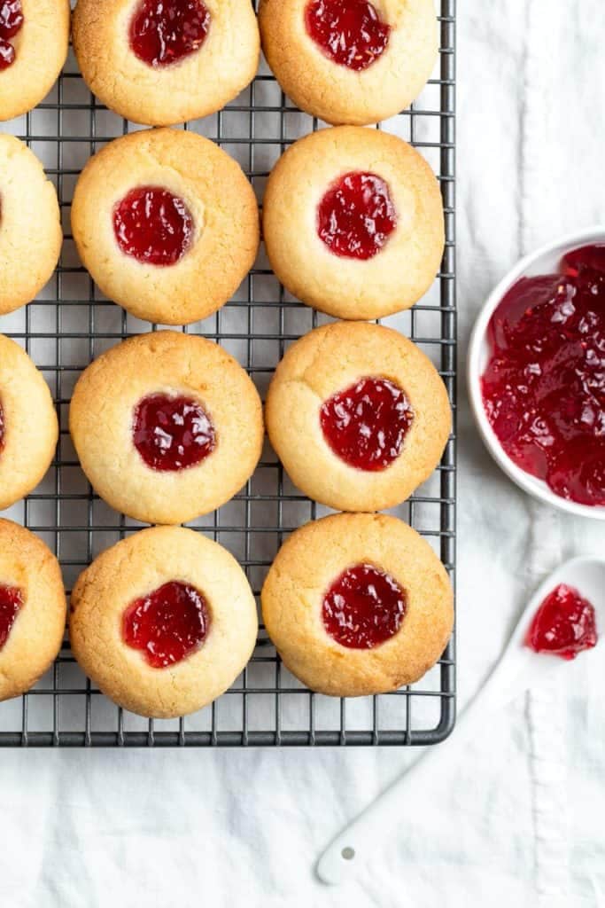 jam drops biscuits on a wire cooling rack.